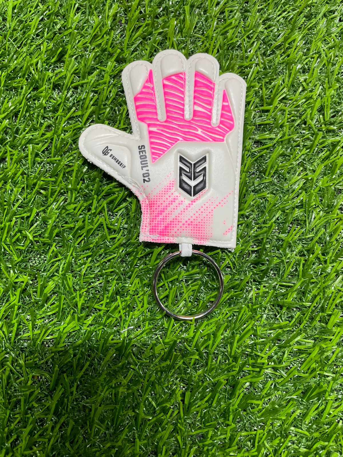 LLAVERO TWOFIVE ROSADO/BLANCO