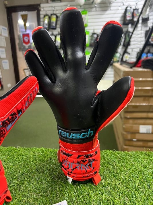 REUSCH ATTRAKT GRIP EVOLUTION RED (SIN FERULAS)