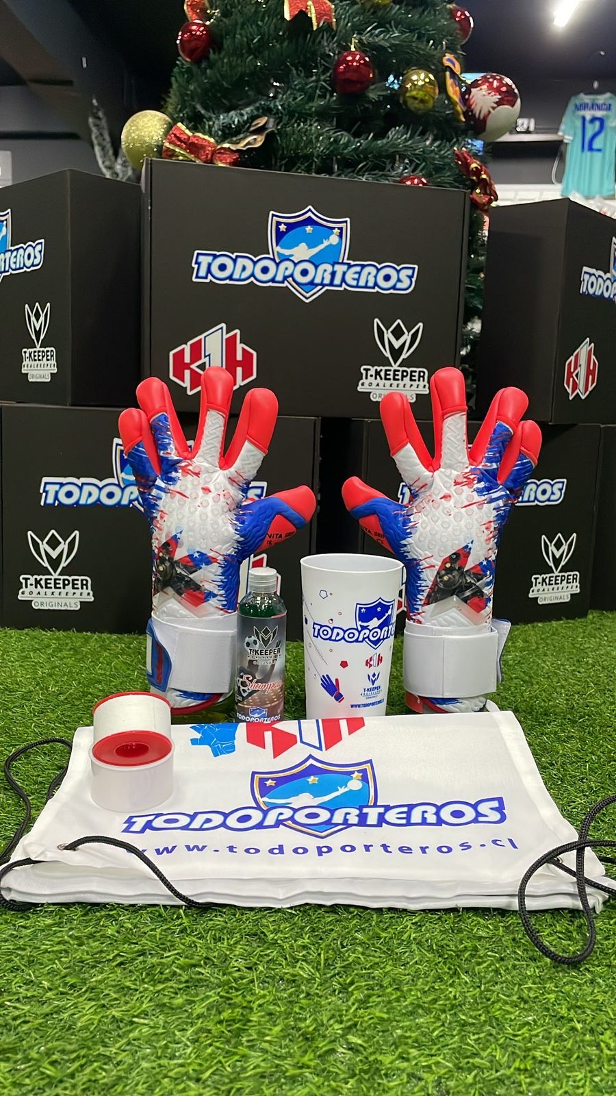 BOX NAVIDEÑO GUANTE KEEPA ROJO/BLANCO /AZUL TALLA 7