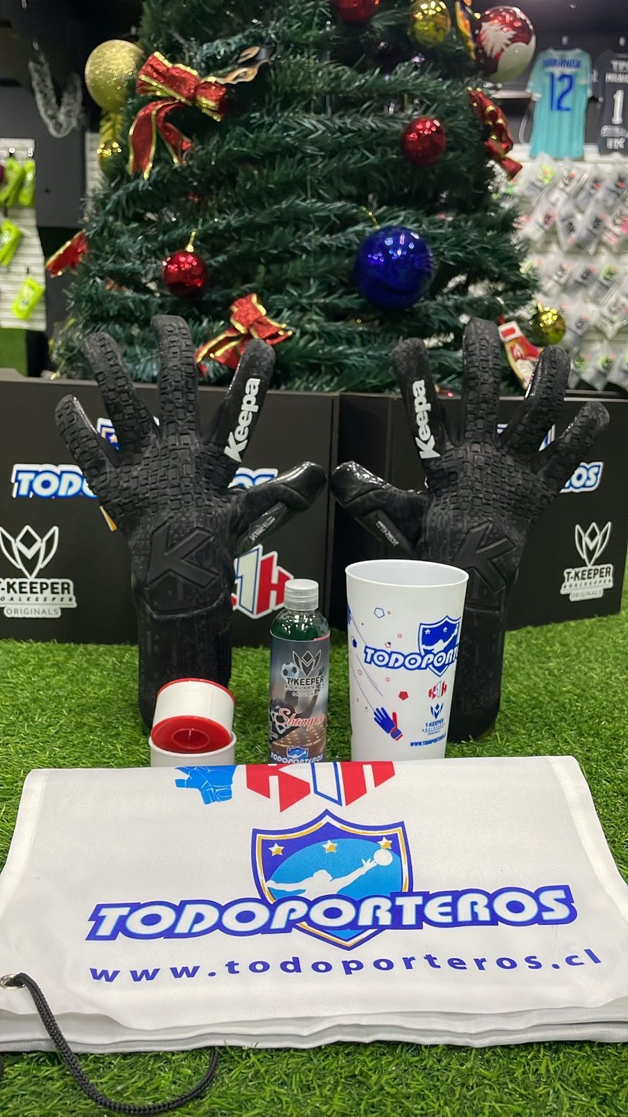 BOX NAVIDEÑO GUANTE KEEPA NEGRO TALLA 9