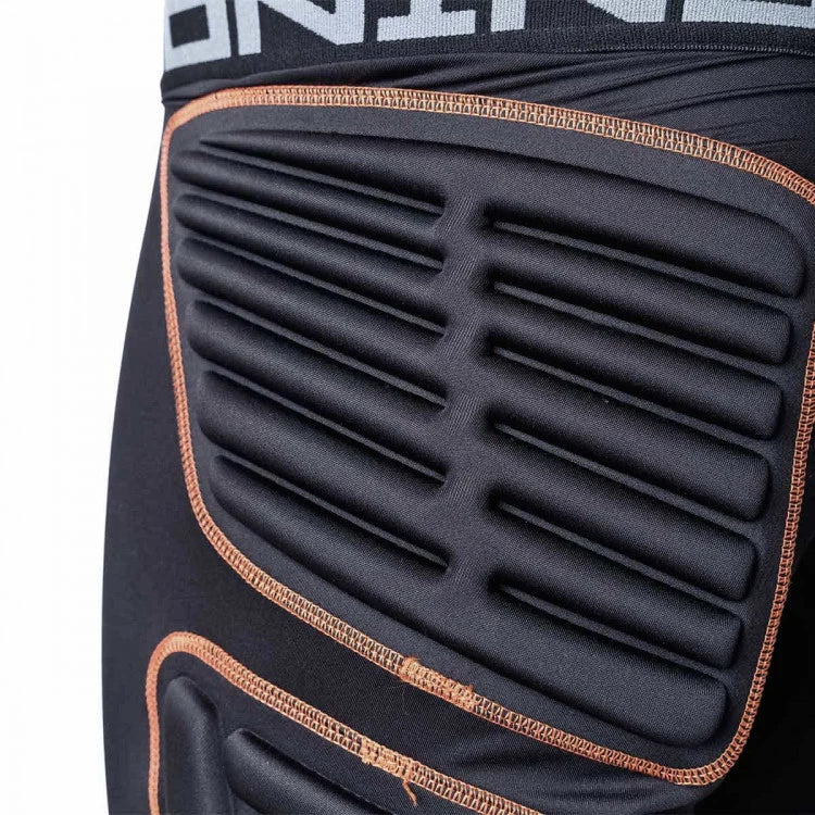 CALZA CORTA SOLO PORTEROS CON PROTECCION NIÑO