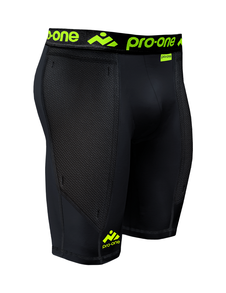 CALZA CORTA PRO-ONE RASKI NEGRO CON PROTECCION
