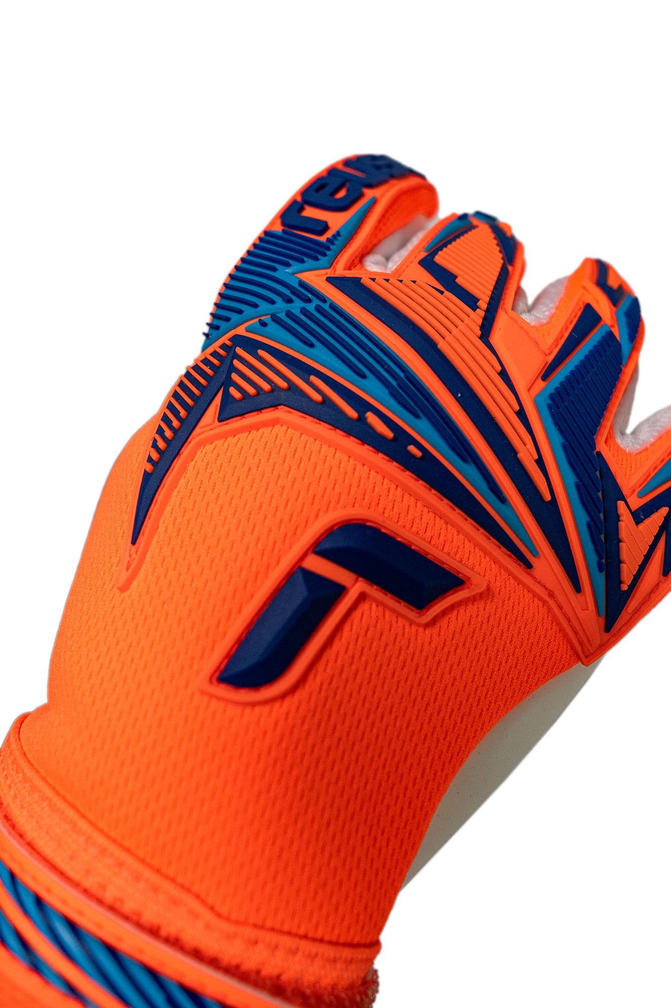 Guante Reusch Attrakt Freegel Advance Mundial