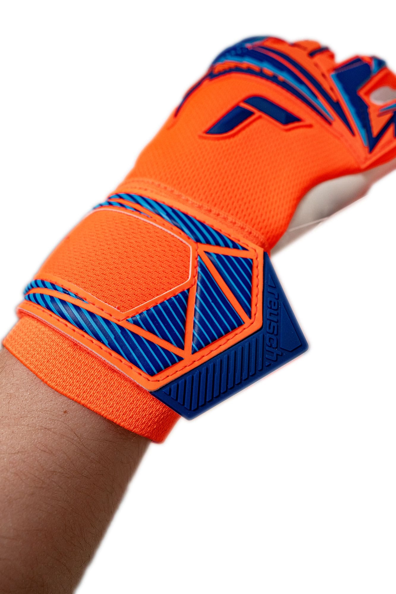Guante Reusch Attrakt Freegel Advance Mundial