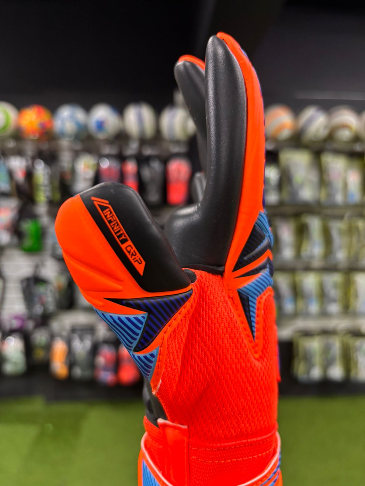 GUANTE REUSCH ATTRAKT INFINITY evolution NC junior