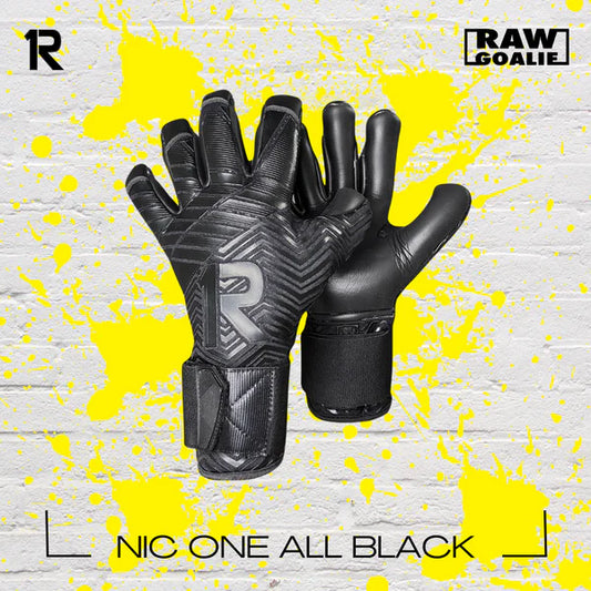 RAW GOALIE NIC ONE ALL BLACK 7° GENERACIÓN (SIN FERULA)