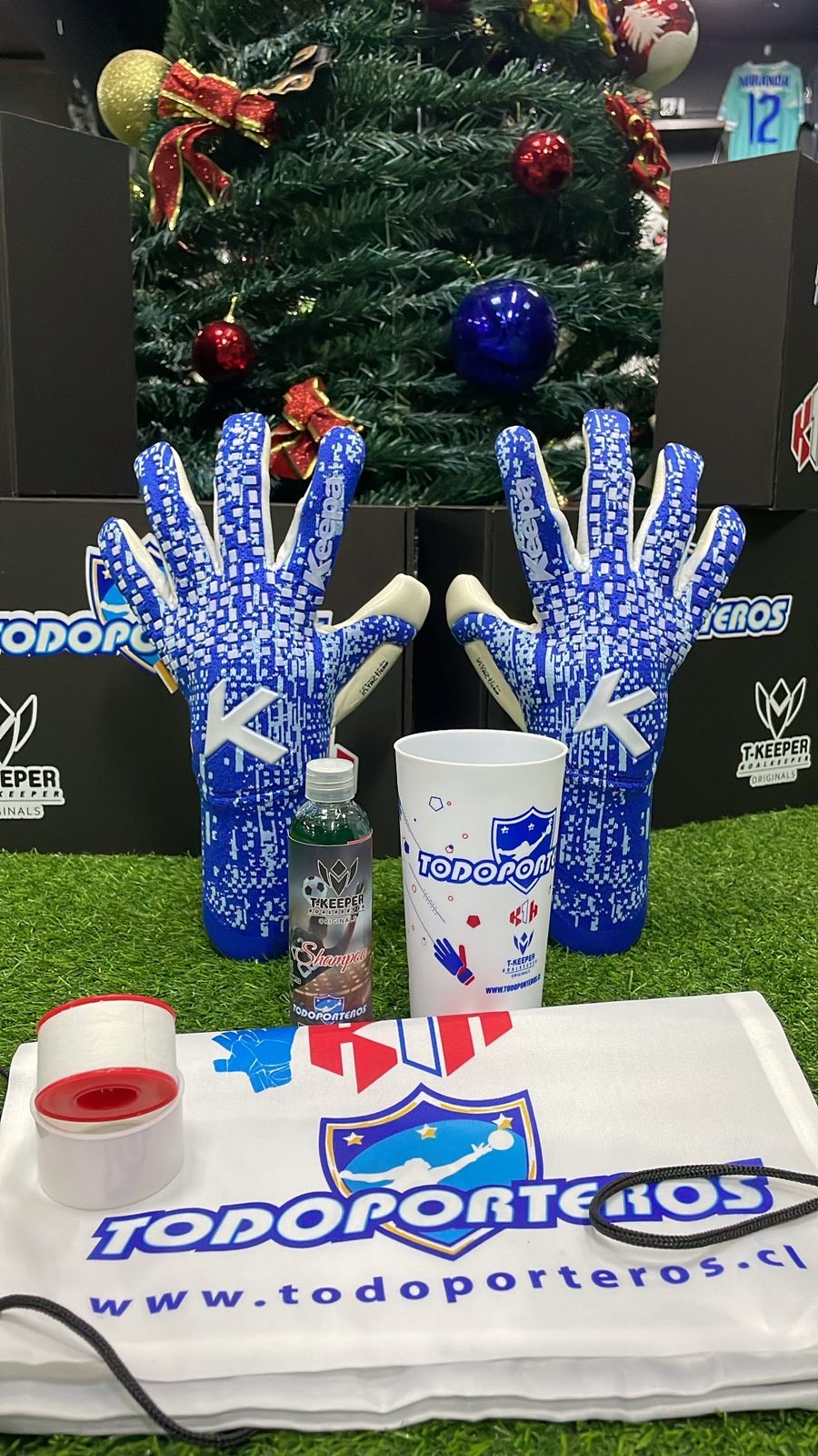 BOX NAVIDEÑO  GUANTE KEEPA PROMETEO AZUL TALLA 9