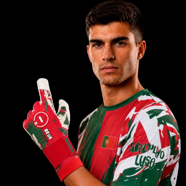 N1 GOALKEEPER PORTUGAL
