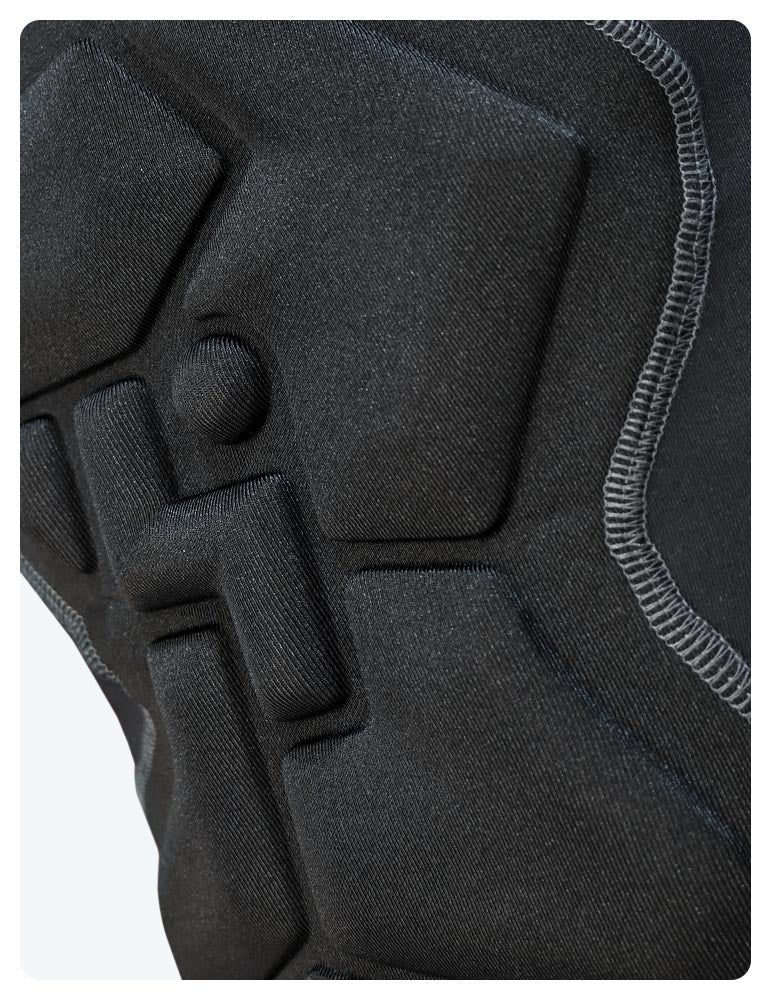 CALZA CORTA PRO-ONE CYLION NEGRO CON PROTECCION